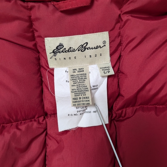 SIZE SMALL - Vintage Eddie Bauer Red Down Parka - Picture 10 of 11